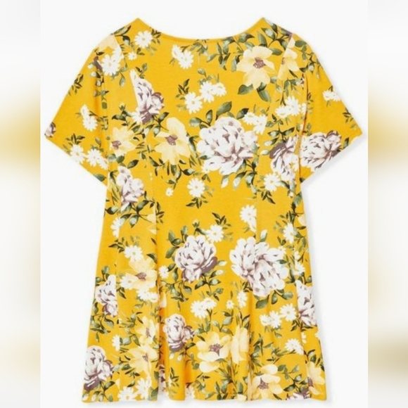 2X Plus Size Torrid Yellow Floral Super Soft Shirt Top Stretchy - Picture 3 of 5